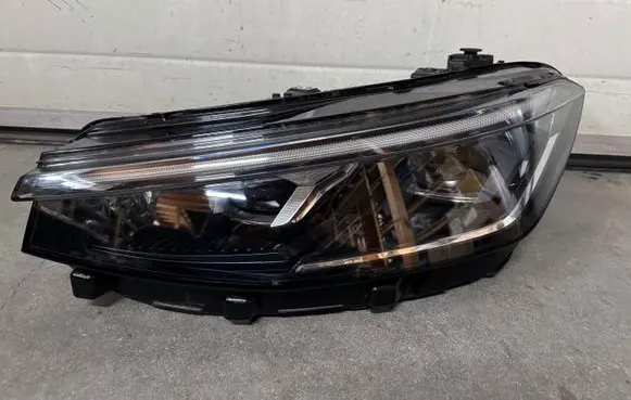 Volkswagen PASSAT B9 Headlight/headlamp 3J1941035