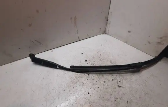 Mercedes-Benz A W168 Front wiper blade arm A1688201144