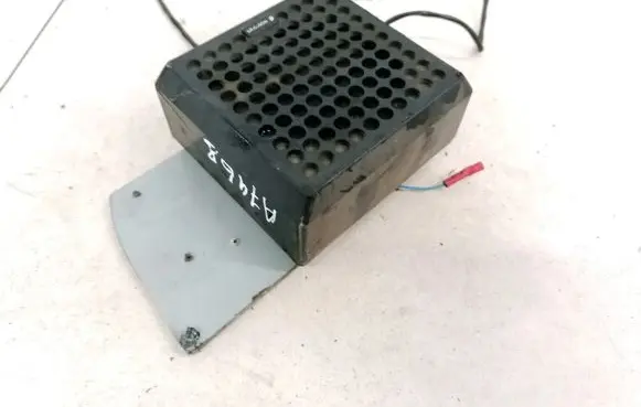 Iveco Daily 40.8 Front door speaker