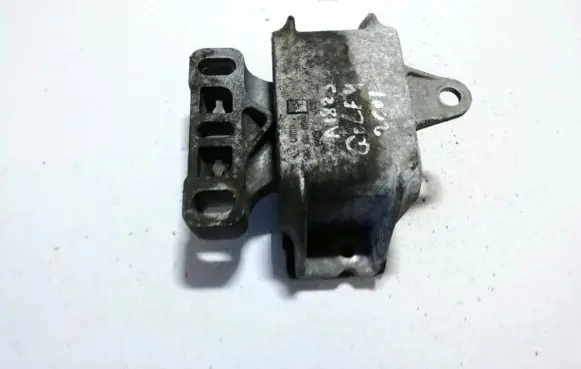 Volkswagen Golf IV Engine mount bracket 1j0199555