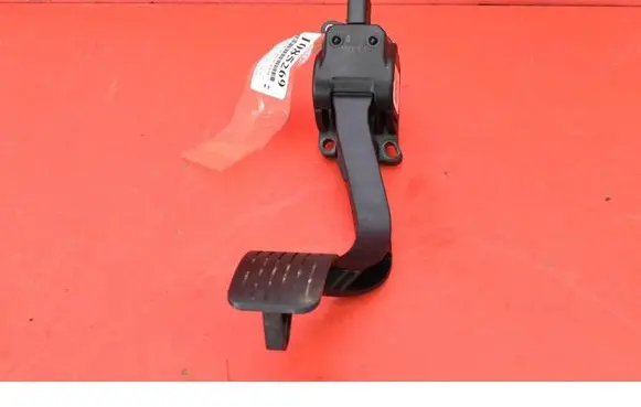 Peugeot Partner Accelerator throttle pedal 9671416780