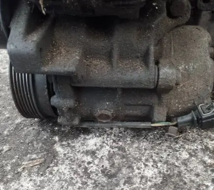 Volkswagen Golf IV Air conditioning (A/C) compressor (pump)