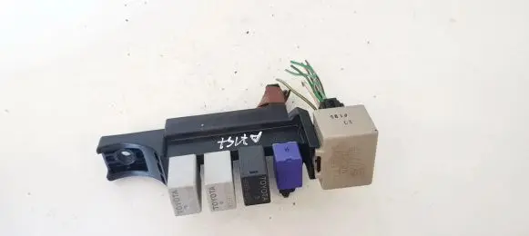 Toyota Avensis T250 Fuse box set