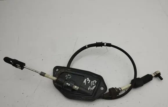 Toyota Avensis T270 Gear shift cable linkage