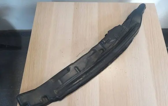 Suzuki SX4 S-Cross Fender foam support/seal 7235161M0