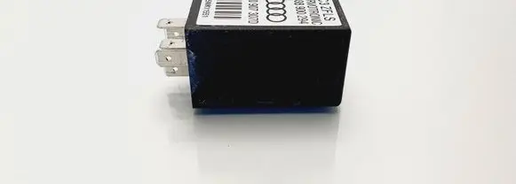 Audi A4 S4 B7 8E 8H Other relay 8E0907307D 7038900294