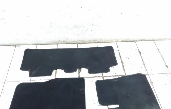 Tesla Model Y Car floor mat set 