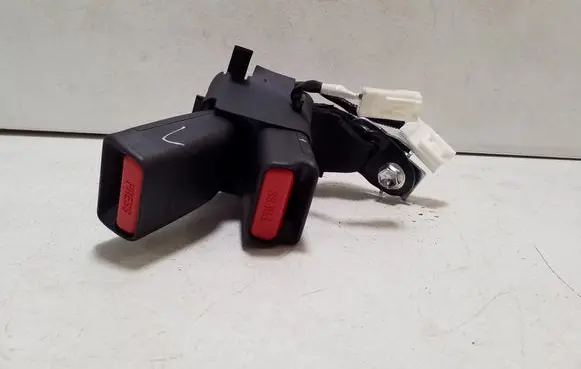 Toyota C-HR II Rear seatbelt buckle 8560030068