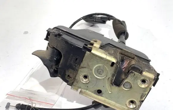Front door lock