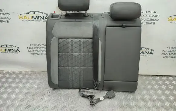 Rear seat