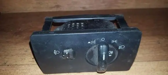 Ford Mondeo Mk III Light switch 1s7t13a024hb 020321b