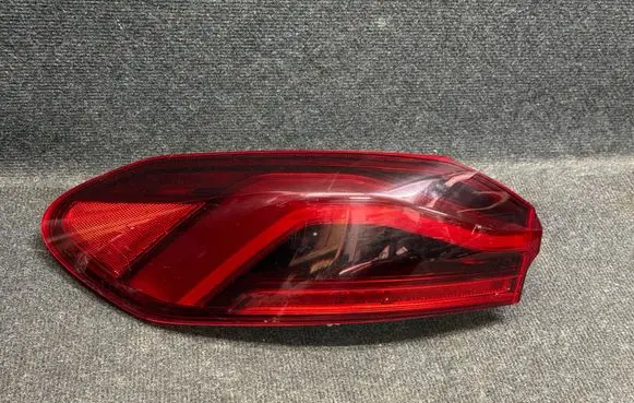 BMW X6 G06 Rear/tail lights H3744227513 2SK01354007 0135400700002115