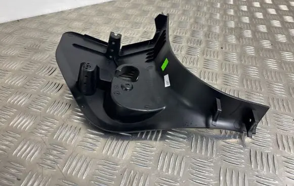 BMW 2 F46 Other interior part 20024110 104631B0 104631A0