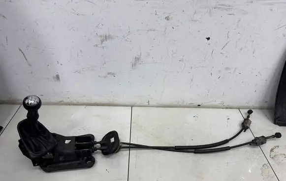 Citroen C3 Gear shifter/selector 9683711580