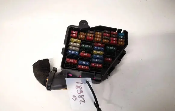 Audi A3 S3 8L Fuse box set