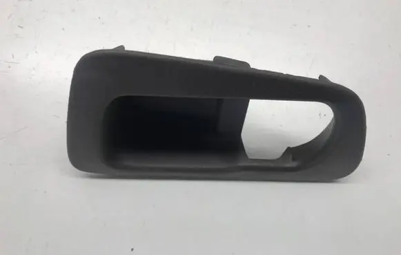 Nissan Qashqai Front door interior handle trim 82683JD00A