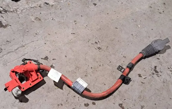 BMW 7 F01 F02 F03 F04 Positive cable (battery) 9217033