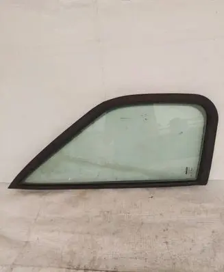 Iveco Daily 4th gen Front vent window/glass (coupe) 43R00048 AS2M68