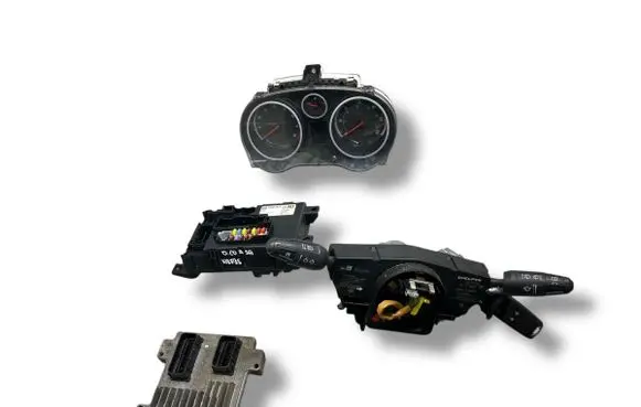 Opel Corsa D Engine ECU kit and lock set 55583740 13142283 13367921