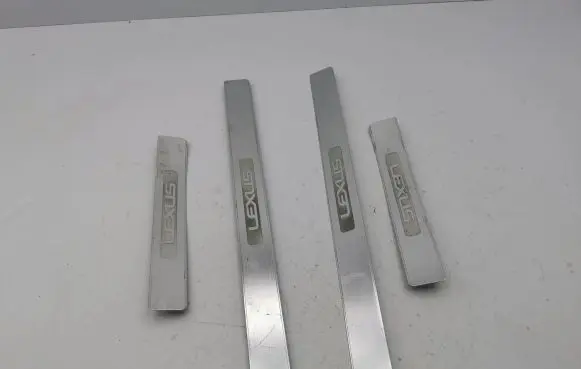 Lexus GS 300 350 430 450H sill trim set (inner) 