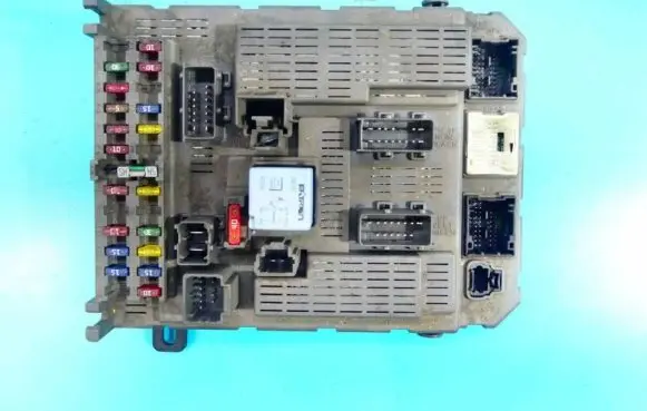 Citroen C5 Central body control module 9645030080 IMPRK1280174