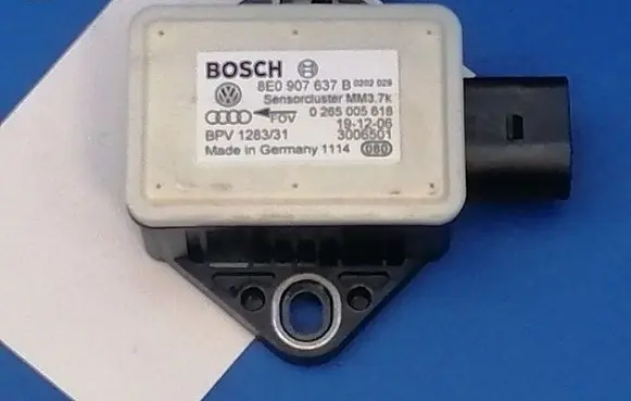 Audi A6 S6 C6 4F ESP acceleration yaw rate sensor 8E0907637B 0265005618