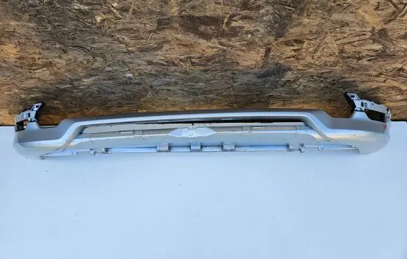 Land Rover Discovery Sport Front bumper lip LK72-17F775-BAW