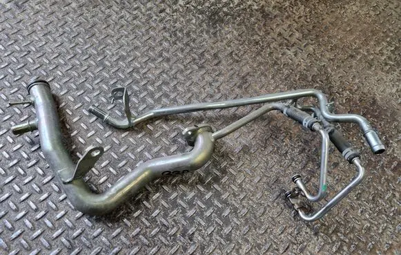Volvo XC60 Engine coolant pipe/hose 31319352