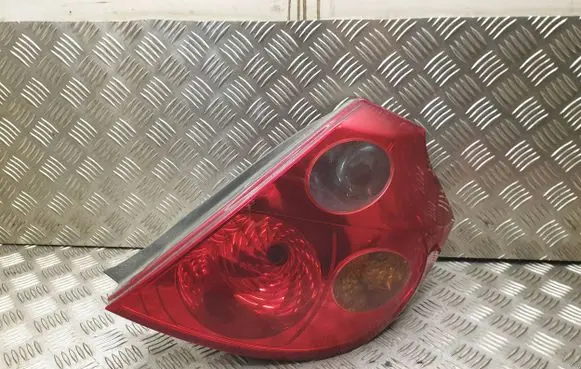 KIA Ceed Rear/tail lights 165584R