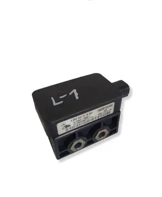 Mercedes-Benz ML W163 ESP acceleration yaw rate sensor A0025427218 AQRS00076227