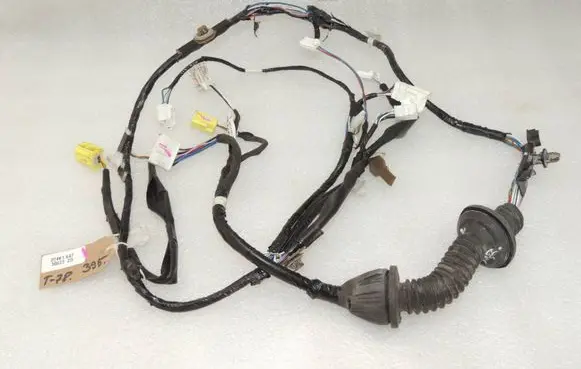 Toyota Yaris XP210 Front door wiring loom 82151K0060