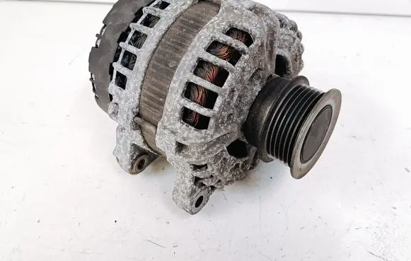 Volvo XC60 Generator/alternator 31489212 0125812076
