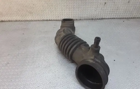 KIA Sorento Air intake duct part