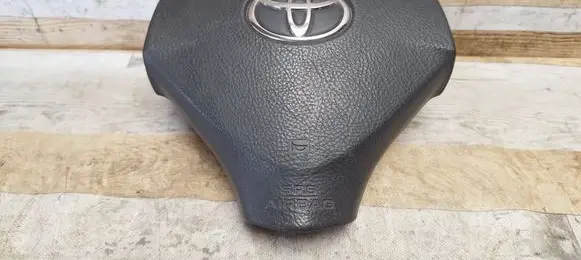 Toyota Corolla Verso AR10 Steering wheel airbag