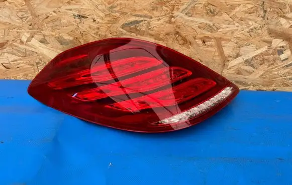 Mercedes-Benz S W222 Rear/tail lights A2229065401 611001 YAP2290014