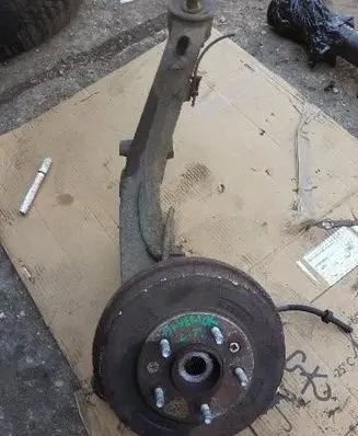 Ford Maverick Rear wheel hub