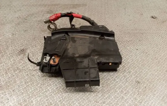 Ford Focus Positive wiring loom AV6T14A067BC