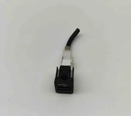 BMW 3 G20 G21 USB socket connector 74558010 9229294