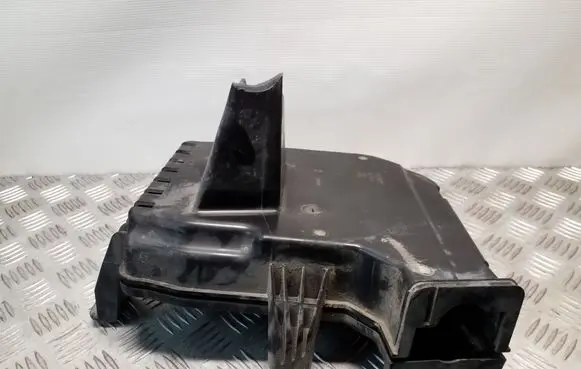 Volvo V40 Engine control unit box 31303949