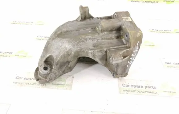 Mercedes-Benz E W212 Engine mounting bracket DALISID1361 A6512230004 6512230004
