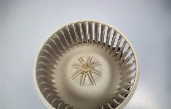 Heater fan/blower