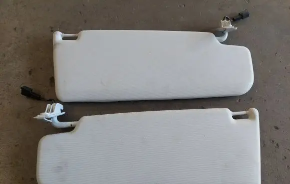 Volkswagen Golf Plus Sun visor