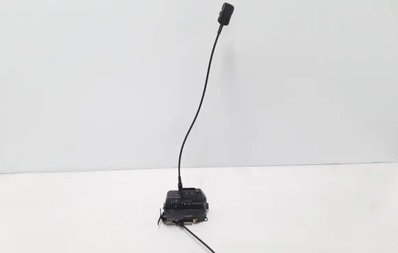 Renault Megane II Rear door lock 8200028430