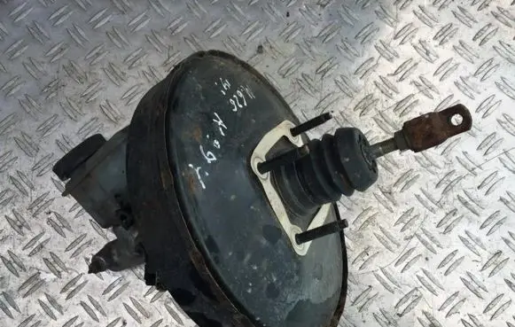Mazda 626 Brake booster 83401312