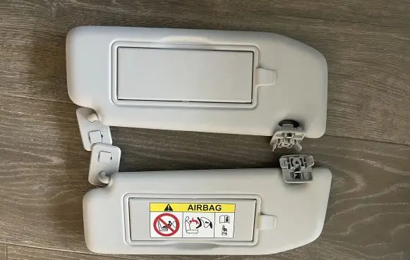 Citroen C4 II Sun visor 98265223 98265224