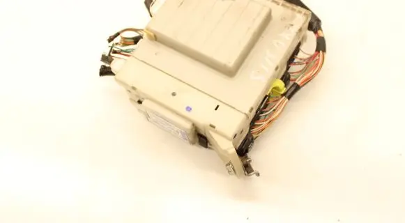 Lexus IS 220D-250-350 Comfort/convenience module 8273053023
