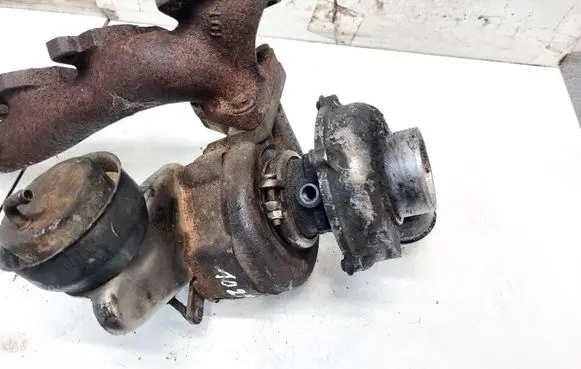 Mercedes-Benz Vito Viano W639 Turbo A6460960199