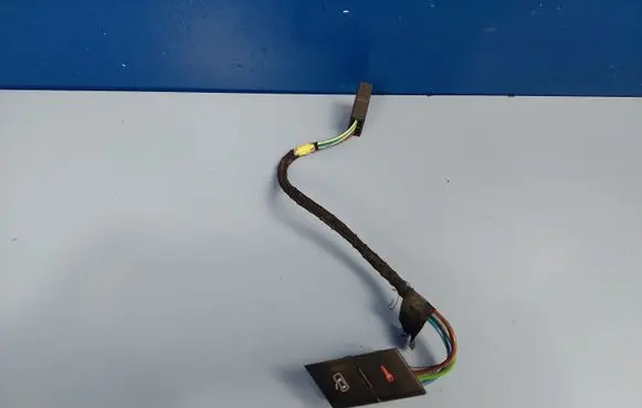 Audi A6 S6 C5 4B Central locking switch button 4B1962107