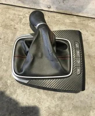 MG ZS Gear selector 10681633