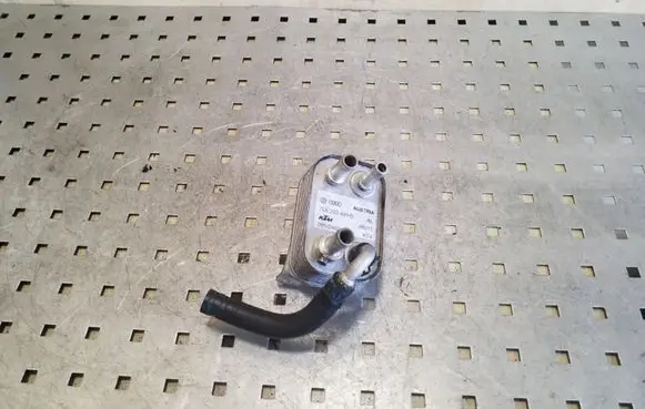 Audi Q7 4L Fuel cooler (radiator) 7L6203491D